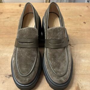 Stuart Weissman SoHo Loafer green velvet size 39 barley worn